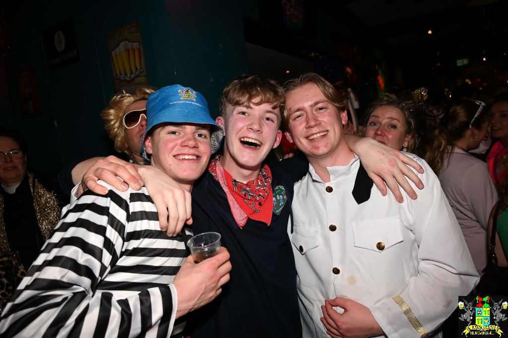 ../Images/Maandagavond carnaval 2026 142.jpg